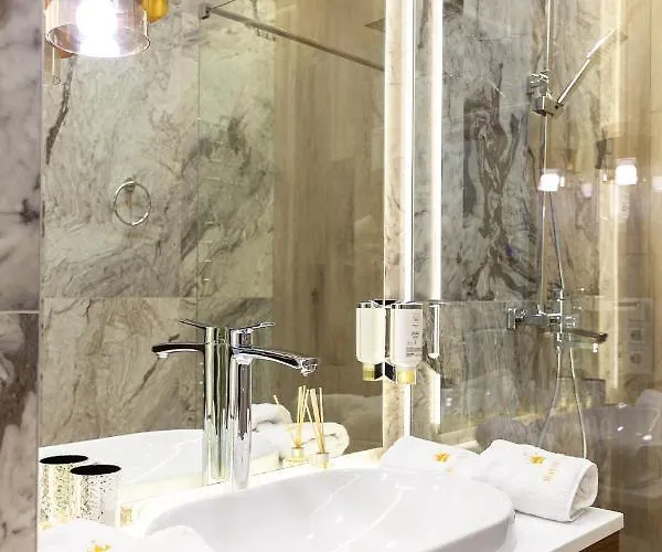 Royal On Fredra 4a 公寓 *