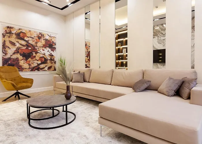 Royal On Fredra 4a Lemberg